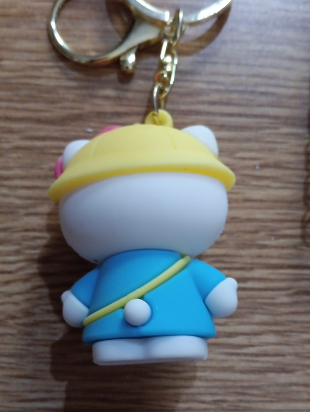 Hello Kitty Keychain with Notebook Set - Picture 5 of 7